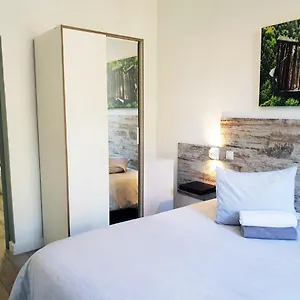Barcelona Rooms ** Barcelona